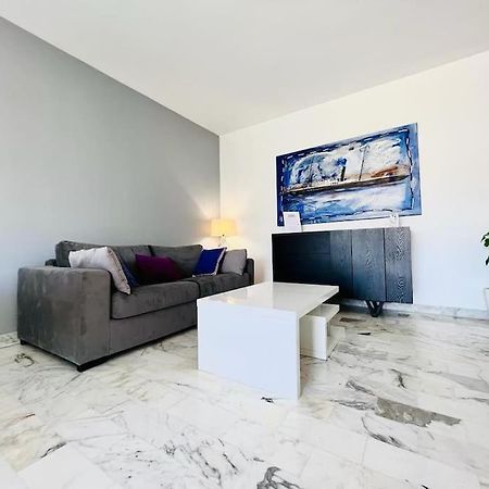 Le Pinede - Apt 4 Prs- Parking - Clim - 500M Plages Antibes Exterior photo